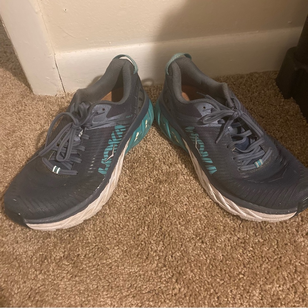 Hoka One One Arahi 2 Shoes